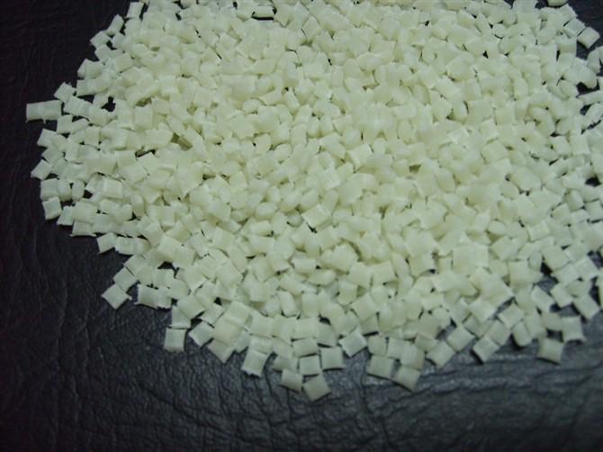 增強(qiáng)尼龍中的尼龍粉末介紹以及增強(qiáng)尼龍隔熱條的歷史